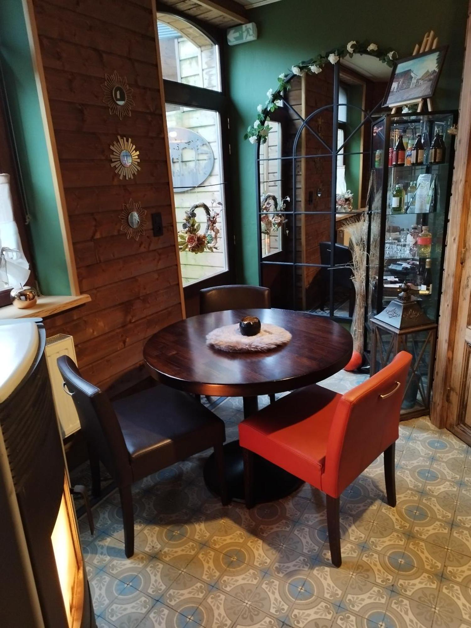 Maison D'Hote Les Notes Endormie Chambre Secrete Berzee Zewnętrze zdjęcie